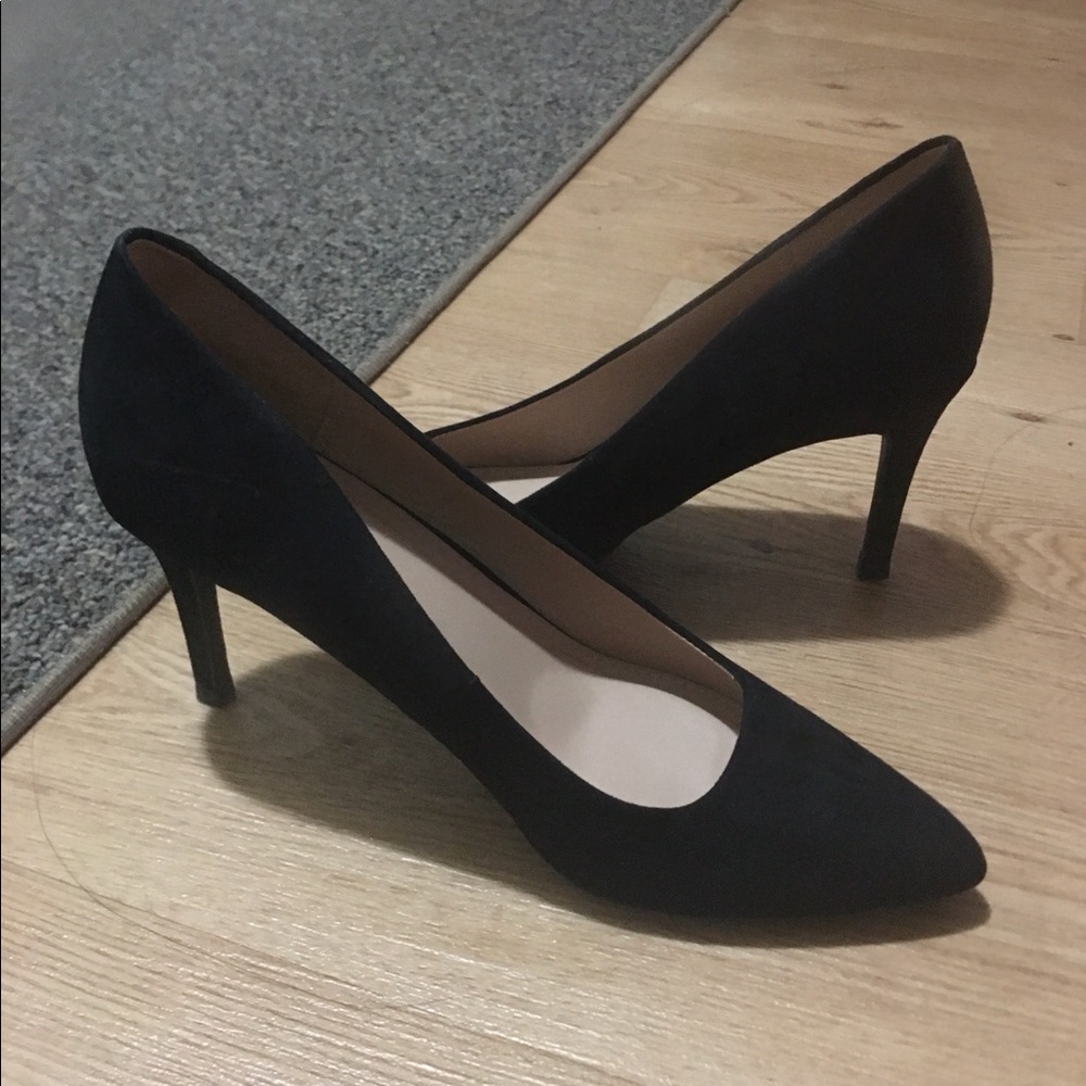 Black heels